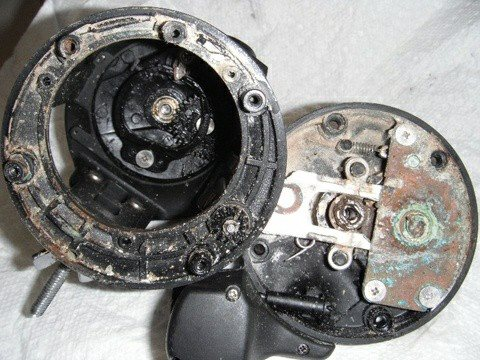 Fishing reel before and after Salt to Go treatment